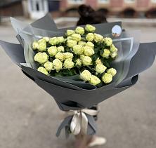 Букет Белые кустовые розы Солинеро #REPLACE_PRED# Кыштыме