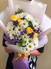 Букет цветов из:  Ирисы, Хризантемы и Розы #REPLACE_PRED# Кыштыме