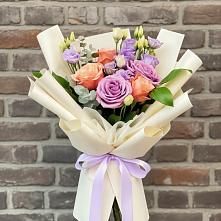 Букет цветов из:  Лизиантусы и Розы #REPLACE_PRED# Кыштыме