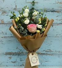 Букет цветов из:  Розы и Лизиантусы #REPLACE_PRED# Кыштыме